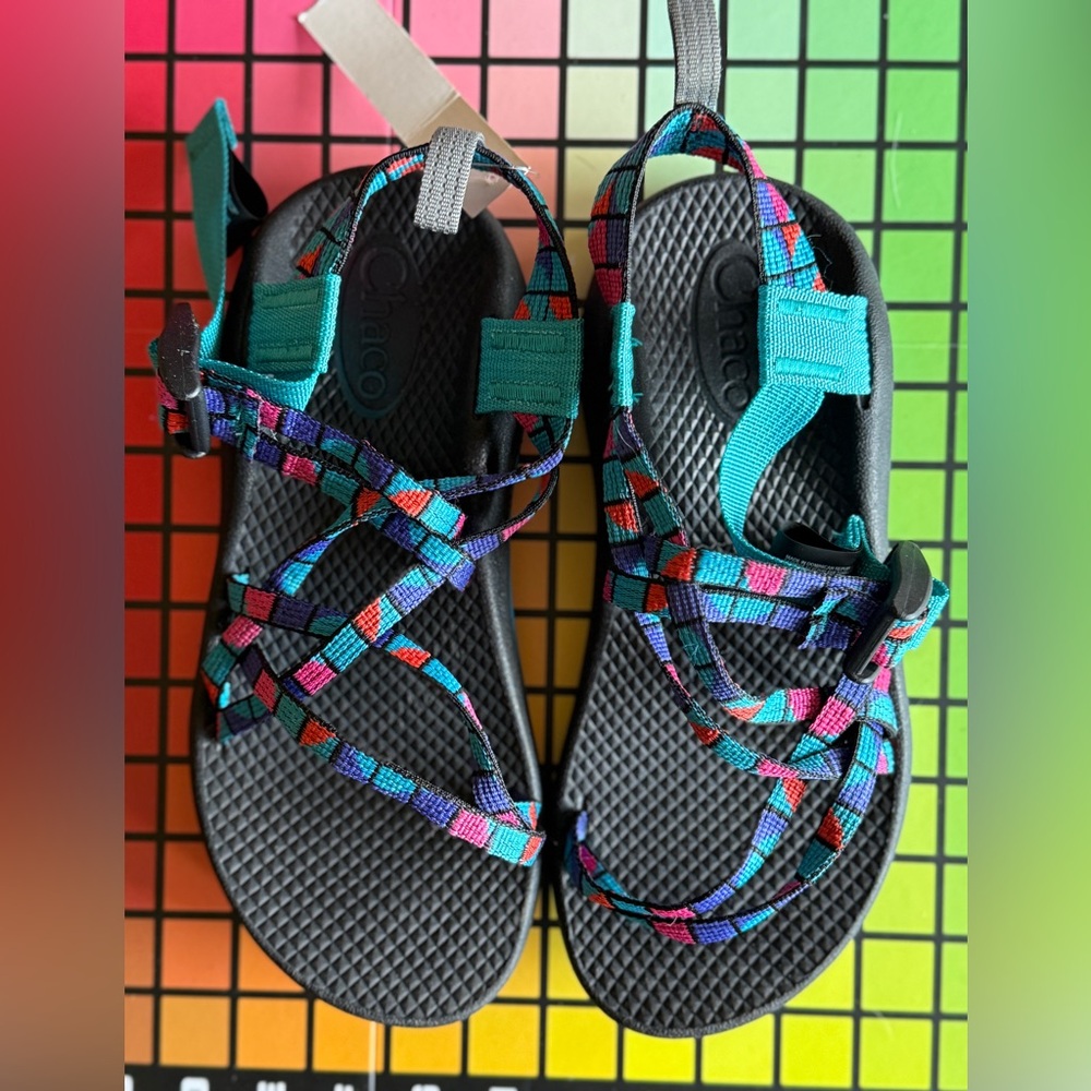 NWT Chaco ZX/1 🩵💙❤️🩷 Kids’ Sandals